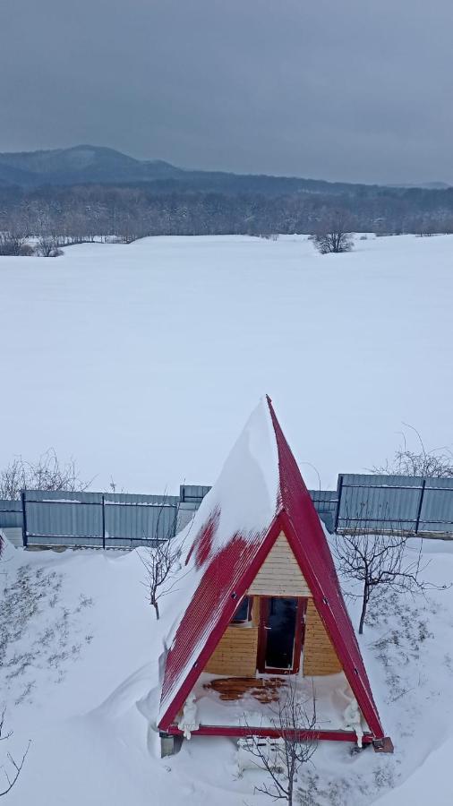Vila La Capra Vecinului Oglinzi Exteriér fotografie