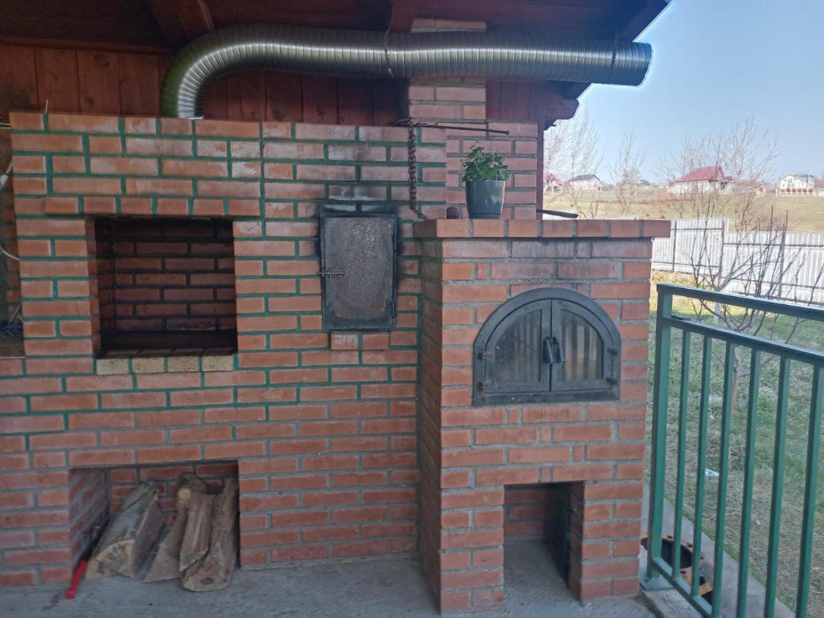 Vila La Capra Vecinului Oglinzi Exteriér fotografie